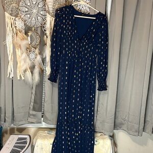 Forever 21 Navy and Gold Long Sleeve Dress
